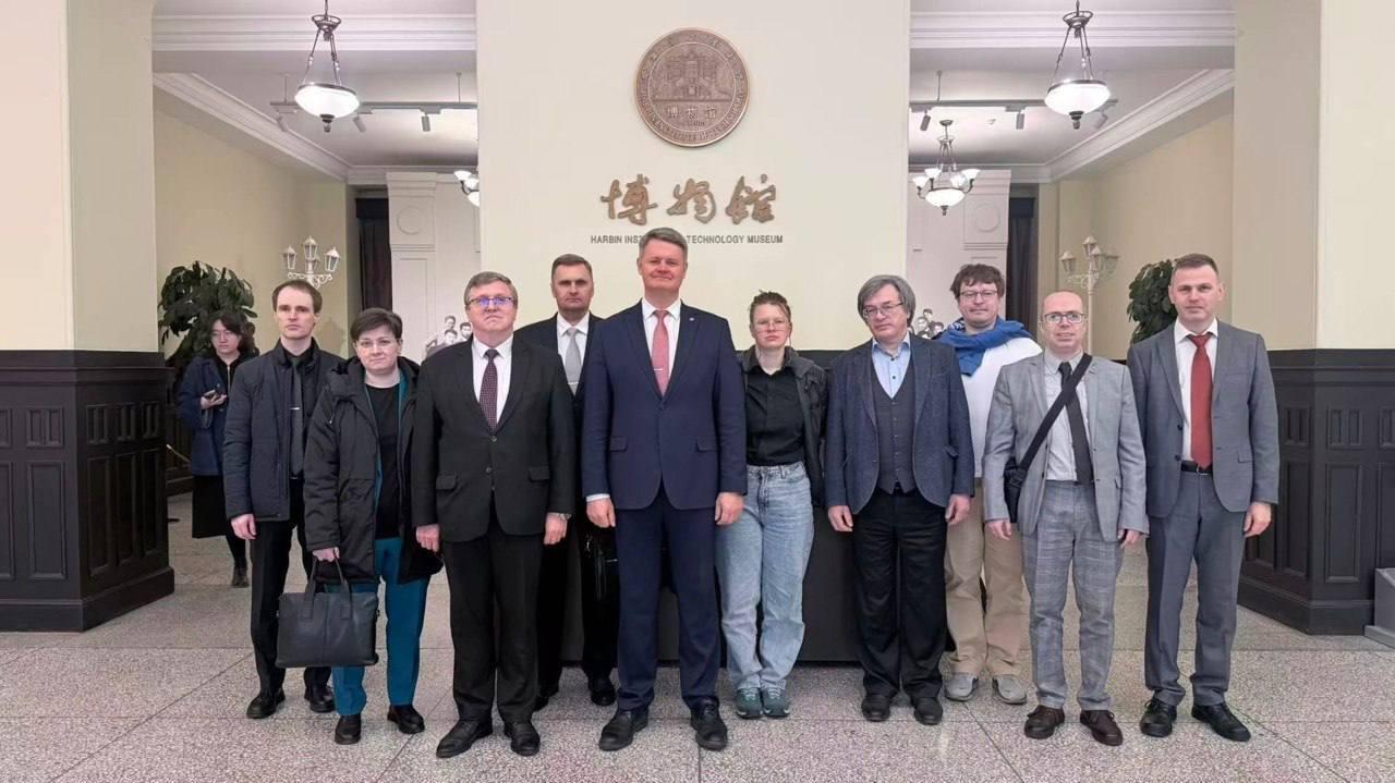Representatives of the Geoinformation Systems Unitary Enterprise participated in the China-Belarus Scientific and Technical Forum in the Field of Electronic Information